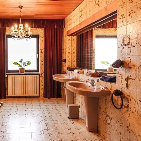 Landhausvilla Watzmannblick * Saaldorf-Surheim
