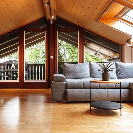 Landhausvilla Watzmannblick Апартаменты Saaldorf-Surheim