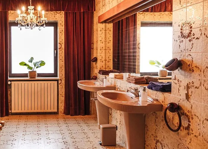 Landhausvilla Watzmannblick * Saaldorf-Surheim